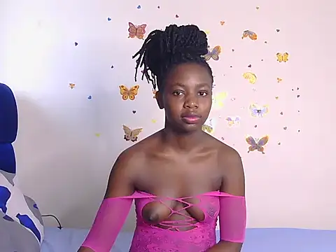 PinkCoochie02 online show from 06/25/26, 04:12