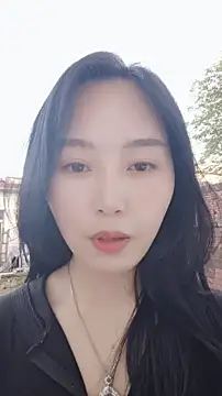 lylxili online show from 05/30/26, 10:12