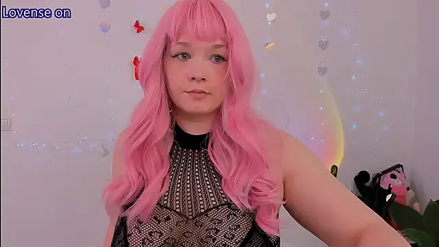 Snapshot of evilla_brill_ chatting on 05/19/26, 01:06 evilla brill online show from 05/19/26, 01:06