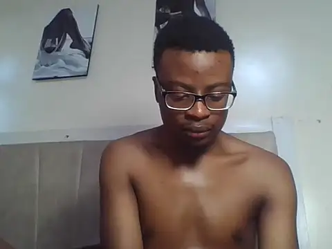 Snapshot of freakyboy255 chatting on 07/28/26, 02:13 freakyboy255 online show from 07/28/26, 02:13