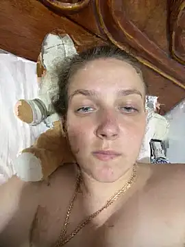 Snapshot of Loulou_fck chatting on 07/09/26, 05:28 Loulou fck online show from 07/09/26, 05:28