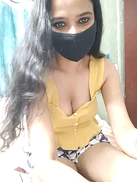 Amrita Thakur01 online show from 06/04/26, 06:19