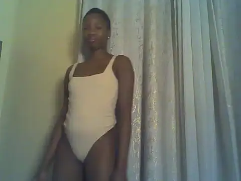 Cuteebony16 online show from 05/28/26, 06:16