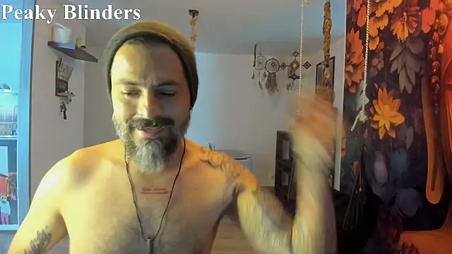 Miguel angeel  online show from 06/05/26, 02:01