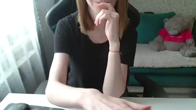-Millamanka- online show from 05/18/26, 03:51