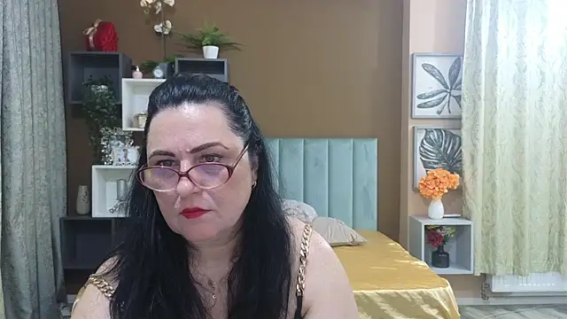 Snapshot of ValerieSmithsx chatting on 05/24/26, 05:56 ValerieSmithsx online show from 05/24/26, 05:56