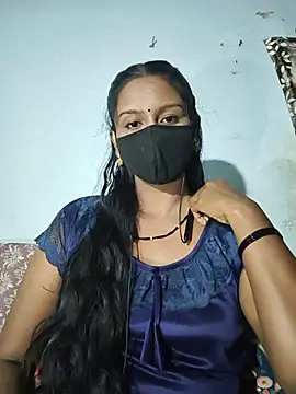 Snapshot of madhushree143 chatting on 07/04/26, 03:40 madhushree143 online show from 07/04/26, 03:40