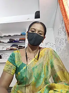 Snapshot of madhushree143 chatting on 07/17/26, 05:03 madhushree143 online show from 07/17/26, 05:03