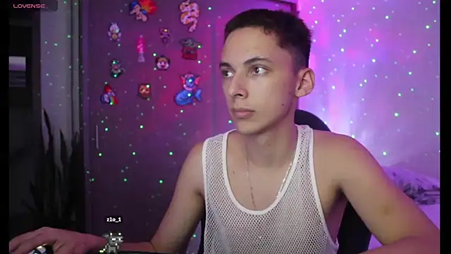 archi love online show from 02/06/25, 06:08