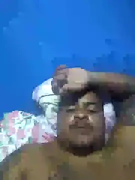Snapshot of d_luan chatting on 05/18/26, 08:03 d luan online show from 05/18/26, 08:03