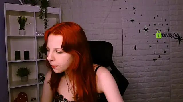 Snapshot of kriss_babyyy chatting on 06/13/26, 07:23 kriss babyyy online show from 06/13/26, 07:23