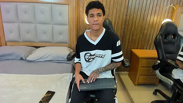 Mael Jason online show from 07/07/26, 11:03