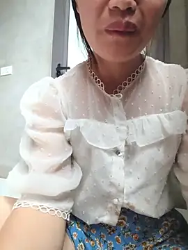 Emma-sin online show from 07/05/26, 04:19