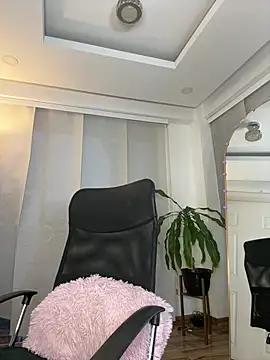 nicollett online show from 05/29/26, 11:03