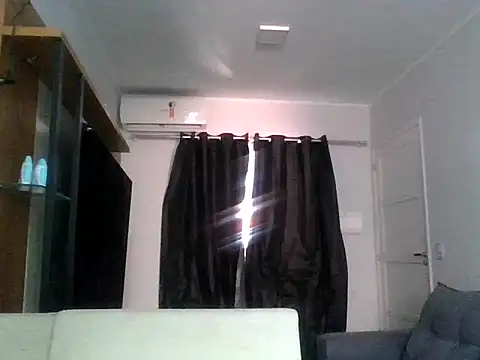 Veronicale online show from 06/26/26, 03:38