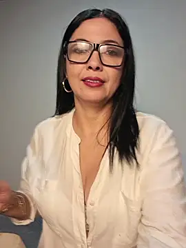 Scarlett Valnyx online show from 06/19/26, 12:42