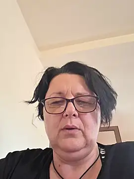 Diana Diafan online show from 05/22/26, 03:17