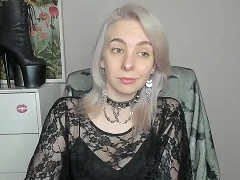 velvetanne online show from 06/12/26, 06:45
