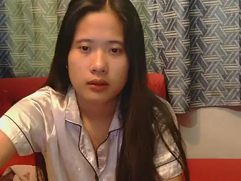 Snapshot of petiteasian_pinaygirl chatting on 06/05/26, 01:12 petiteasian pinaygirl online show from 06/05/26, 01:12