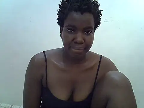 Queen-Alicia online show from 06/07/26, 05:44
