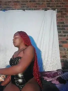 pinkybabrie200 online show from 06/11/26, 02:15