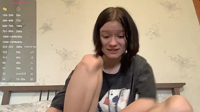 CelesteColao online show from 06/18/26, 09:47