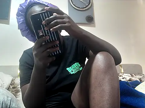 sexyleah25 online show from 07/04/26, 02:01