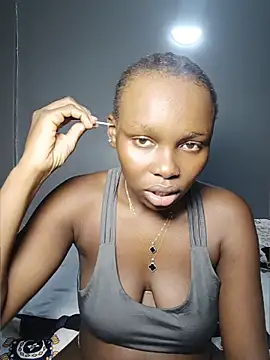 Sexymaurine online show from 06/07/26, 07:56