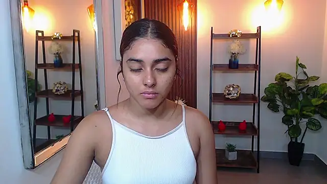  Lucy Grey  online show from 07/03/26, 12:33