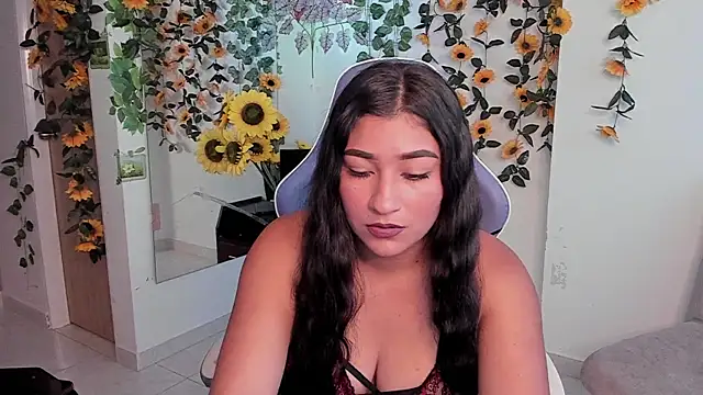 Snapshot of Kendra_6969 chatting on 07/21/26, 02:52 Kendra 6969 online show from 07/21/26, 02:52