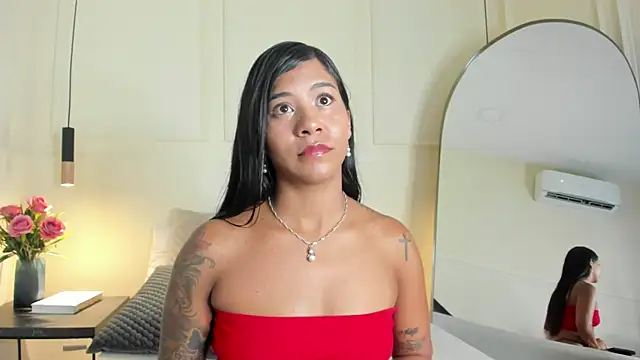 Scarleth-Lux online show from 05/20/26, 05:08