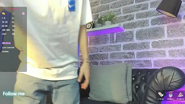 kevinn bluee online show from 05/20/26, 08:04