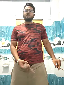 Sexyboyforyou33 online show from 06/12/26, 08:02