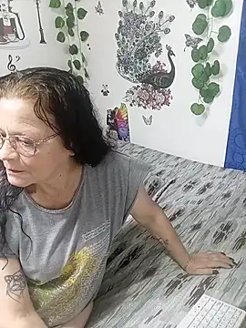 katrinna  online show from 07/16/26, 11:33
