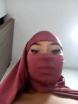 Samira 1 online show from 06/18/26, 08:46