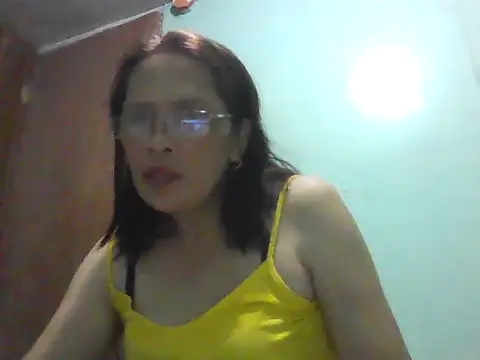 momshe2026 online show from 05/20/26, 01:17