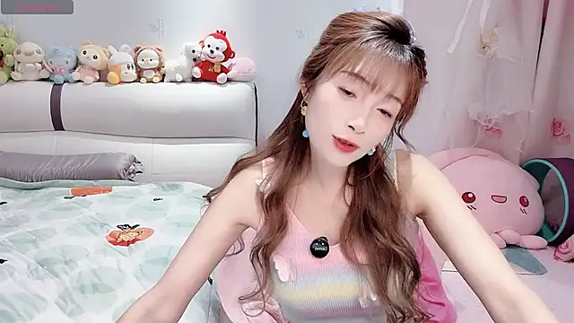 Snapshot of qiqi520ya chatting on 06/23/26, 04:05 qiqi520ya online show from 06/23/26, 04:05