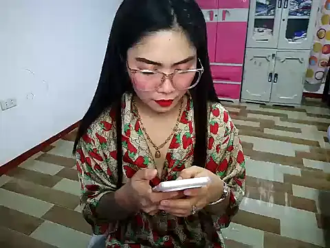 Sexynica online show from 06/05/26, 02:45