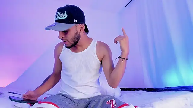  Kevin xxx online show from 01/25/25, 01:19