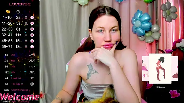 Arya Curves online show from 06/14/26, 02:24