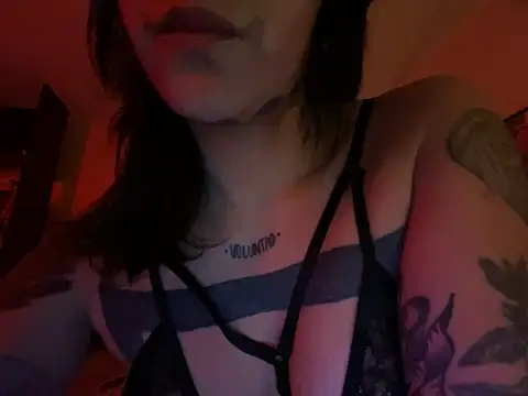 zoe secrets online show from 05/24/26, 03:11