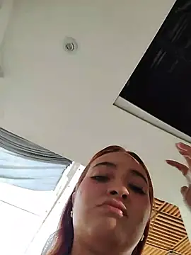 Snapshot of AliceHillss chatting on 06/19/26, 12:20 AliceHillss online show from 06/19/26, 12:20