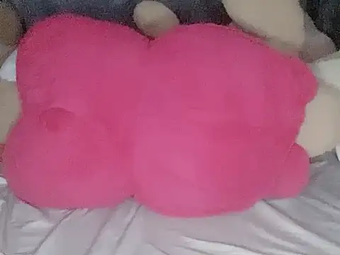 Uri sexy online show from 07/25/26, 09:40