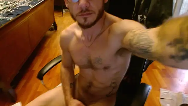 Clevername90 online show from 02/10/25, 10:19