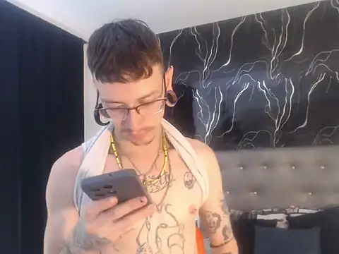 Ryan Owenss online show from 07/01/26, 02:24