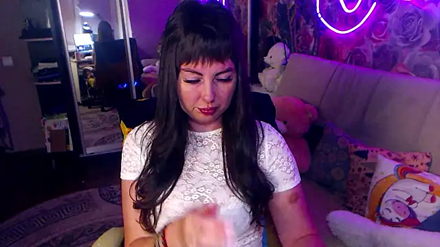 NinaTender22 online show from 06/17/26, 07:37