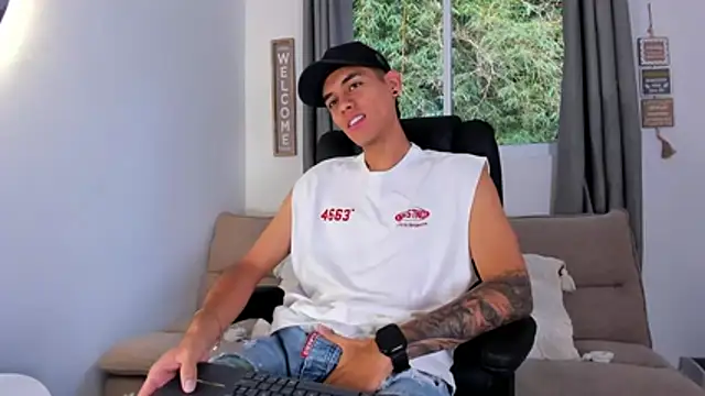 NickCopeer  online show from 06/04/26, 12:22