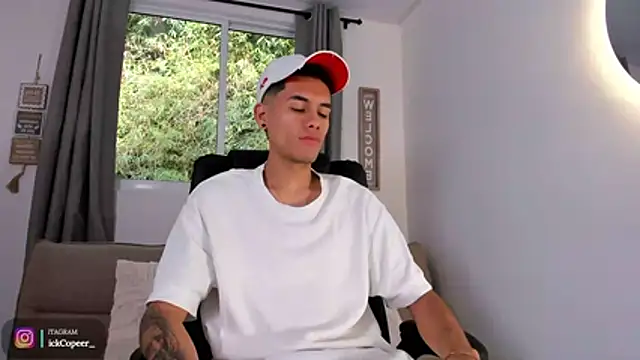 NickCopeer  online show from 06/07/26, 12:31