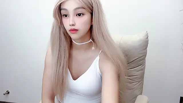 jiangjiang2005 online show from 07/06/26, 04:09