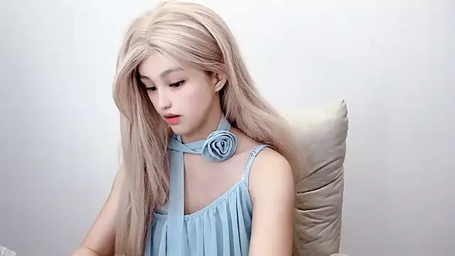 jiangjiang2005 online show from 07/07/26, 04:44